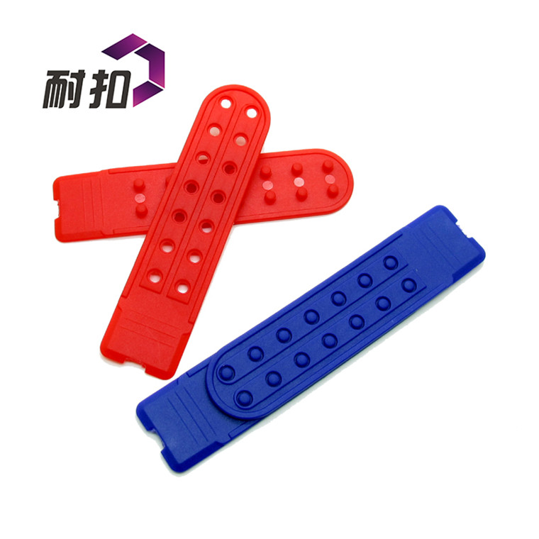 東莞廠家大量現(xiàn)貨直銷環(huán)保帽袋帽扣配件 七孔帽扣 雙孔排扣