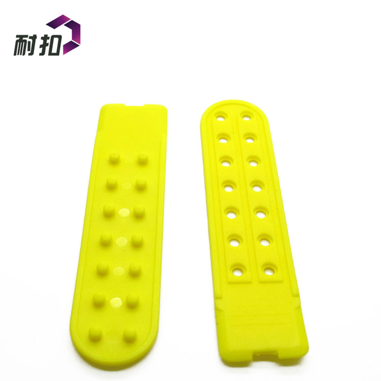 PE帽子配件 全新環(huán)保料 可定制logo 耐扣廠家大量生產批