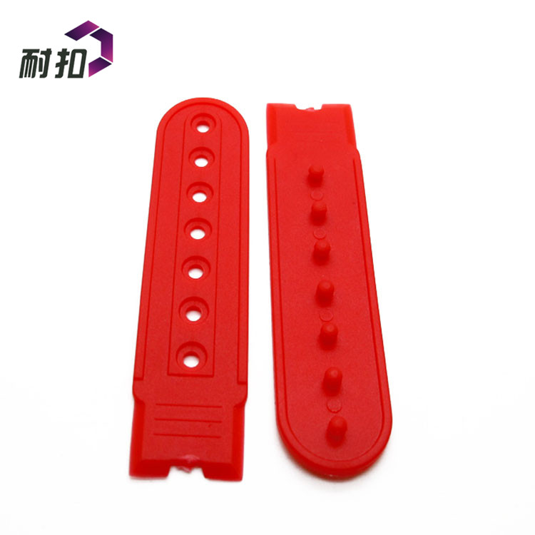 塑料七孔搭扣 廠家大量生產銷售 全新環(huán)保PE料 免寄送樣品