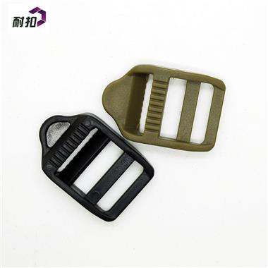 安全扣 注塑登山包包配件 東莞廠家大量生產(chǎn)銷(xiāo)售 環(huán)保梯扣
