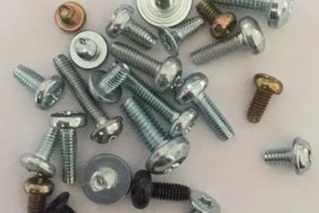 非標(biāo)三角螺釘定制加工流程有哪些?