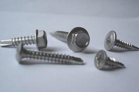 自攻螺釘需要鉆孔嗎？你想了解的都在這里！