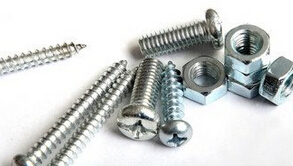汽車用的非標(biāo)螺絲緊固件使用性能