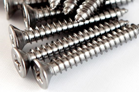 自攻螺釘要先打孔嗎？由使用條件而定！