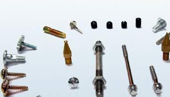 不銹鋼非標(biāo)螺釘會不會生銹？